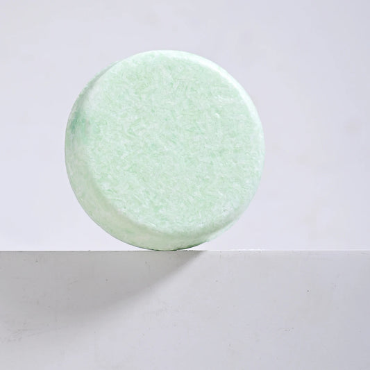 Aloe Essence Shampoo - Nourishing & Moisturizing